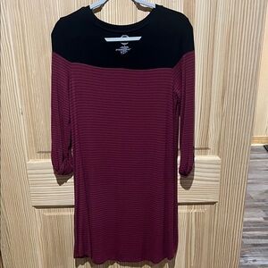 Maurices Black and Burgundy Long 24/7 Dress
